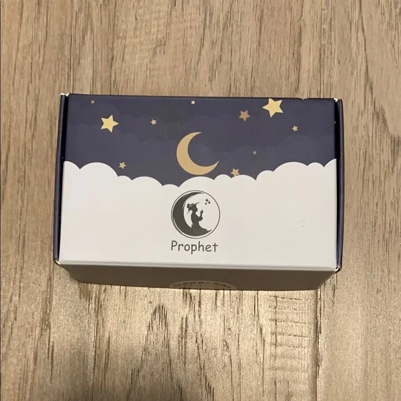 Propet Tarot Card Set and Guidebook - Picture 1 of 6